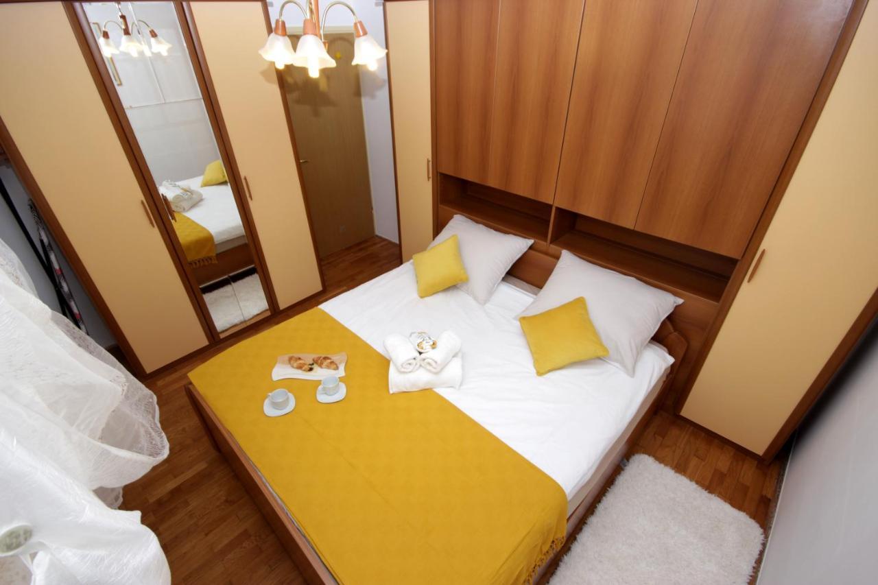 Apartment Ely Rabac Exterior foto